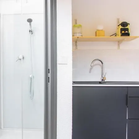 Le Carnot, à 50m De La Gare De !