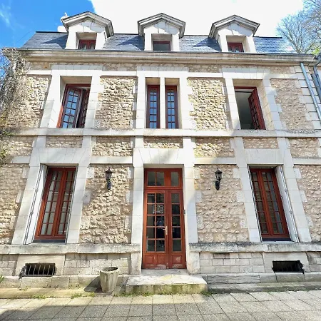 Le Carnot, à 50m De La Gare De ! Appartement *