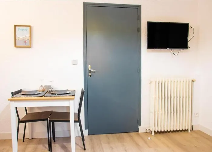 Le Carnot, A 50m De La Gare De ! * Poitiers